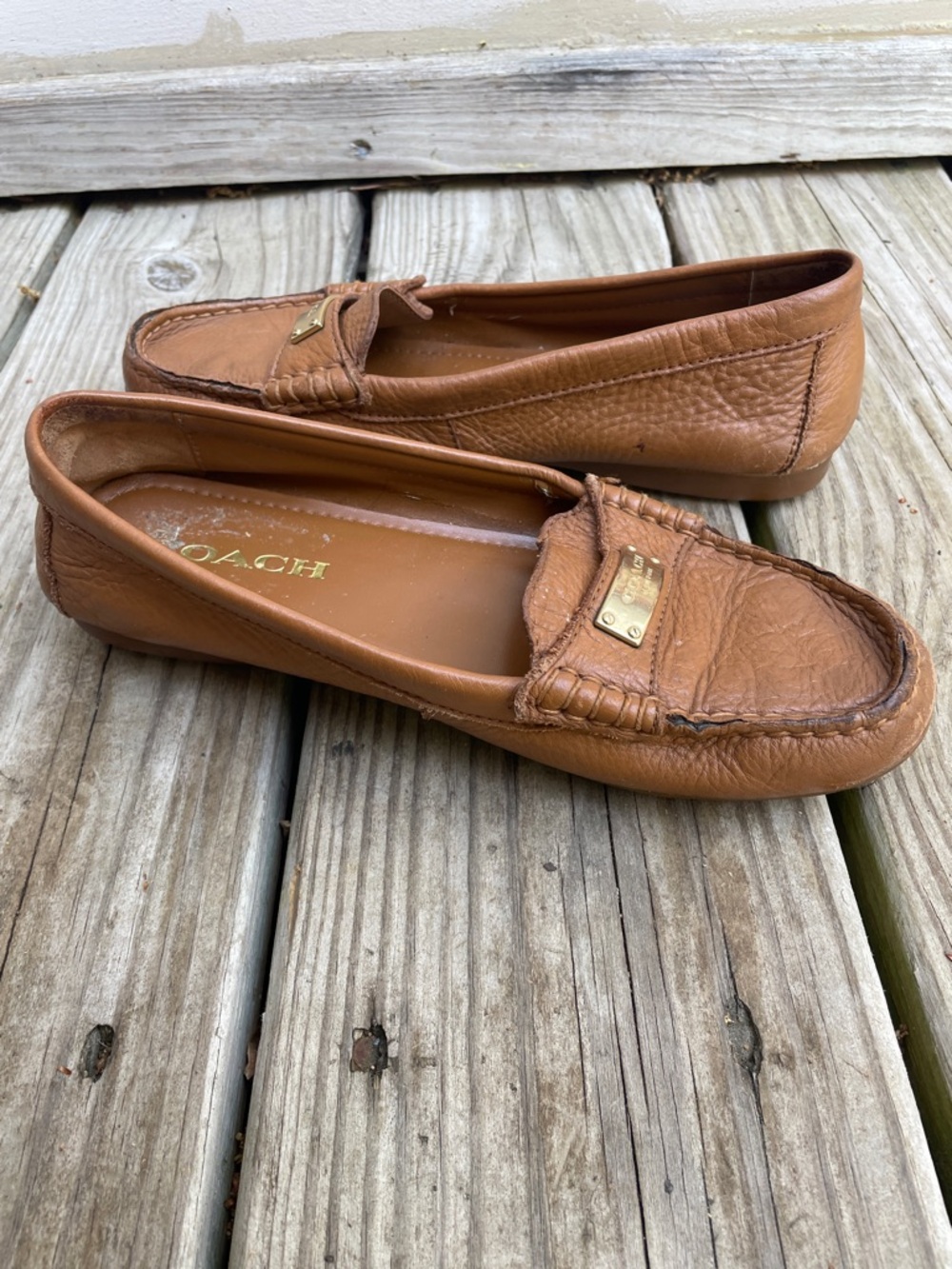 Coach BrownLeather Moccasin Driving Loafers Gold Logo Plaque Women’s Size 6.5